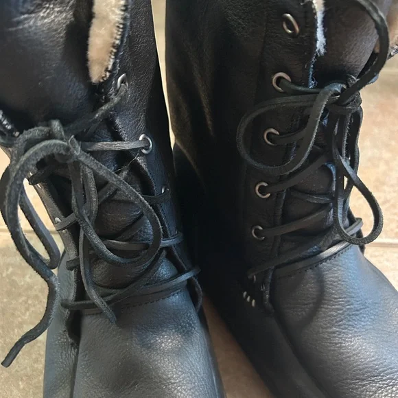 Black Waterproof Rain & Snow Boots with Insulation - Picture 5 of 5